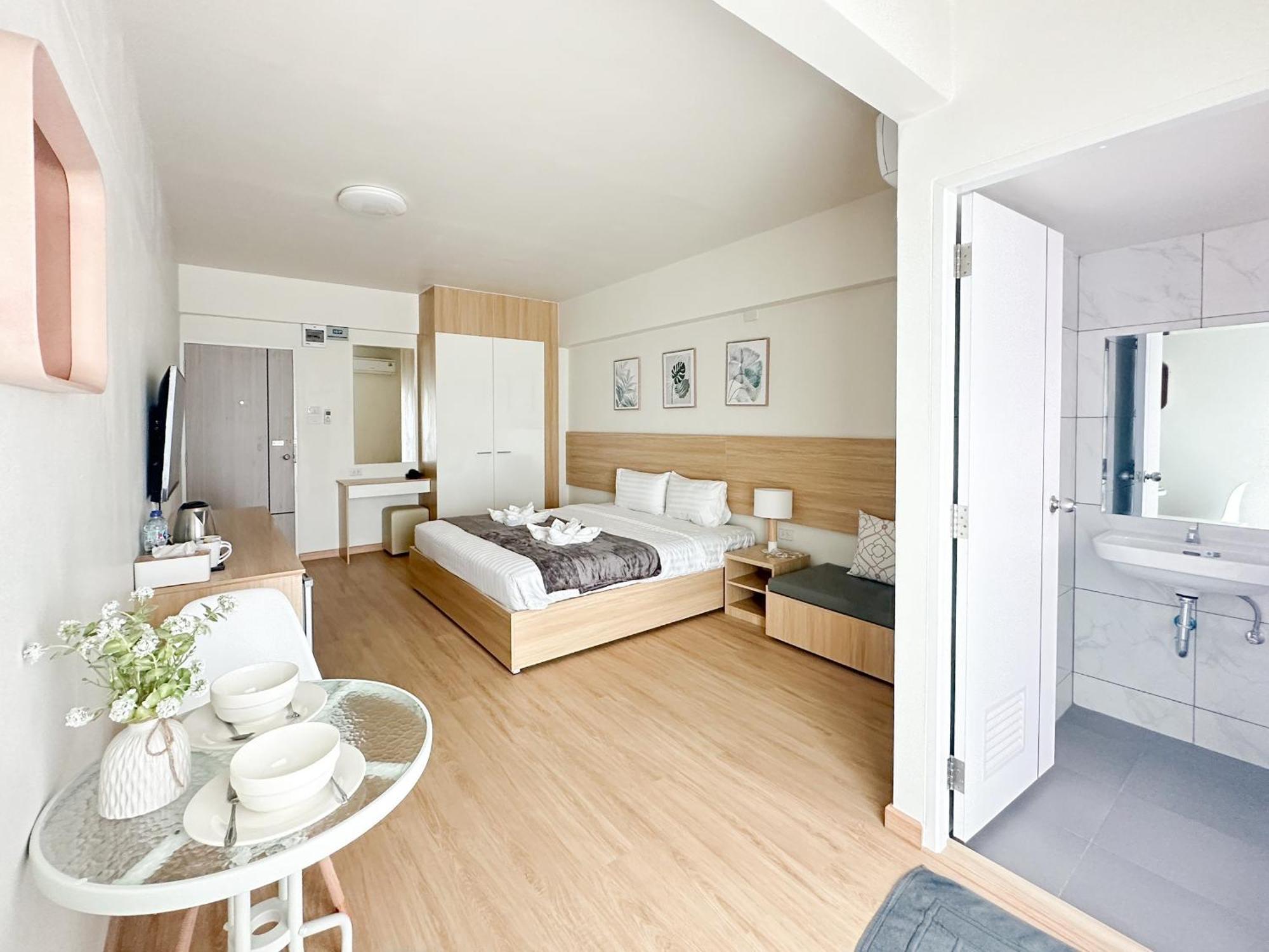 I24 Residence - Amata Phase 10 Phan Thong Exterior photo